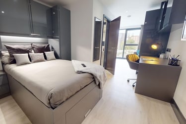 1 bed studio, St Columbas Close, City Centre, Coventry, CV14BX - Image 1